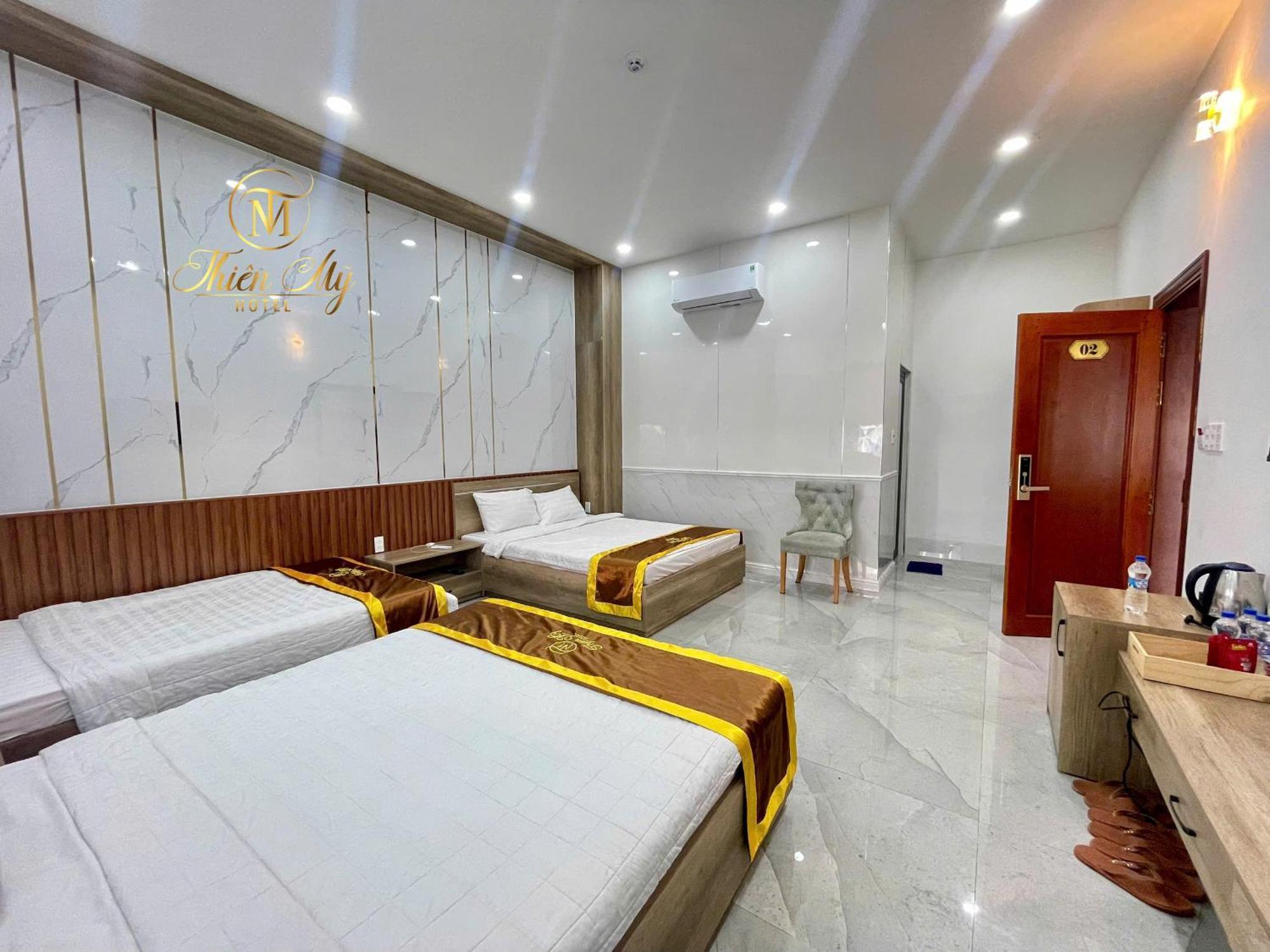 Khach San Thien My Hotel Rạch Giá Kültér fotó